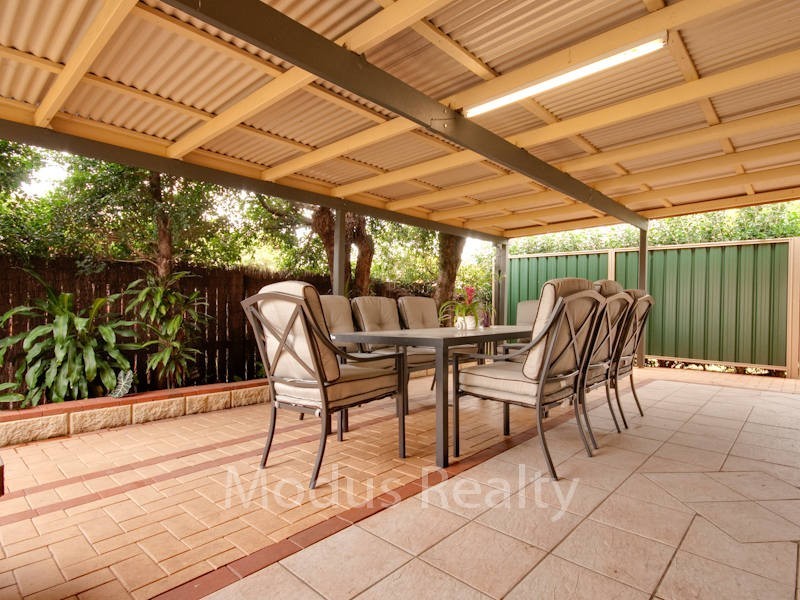 2 Stormbridge Court, Daisy Hill QLD 4127