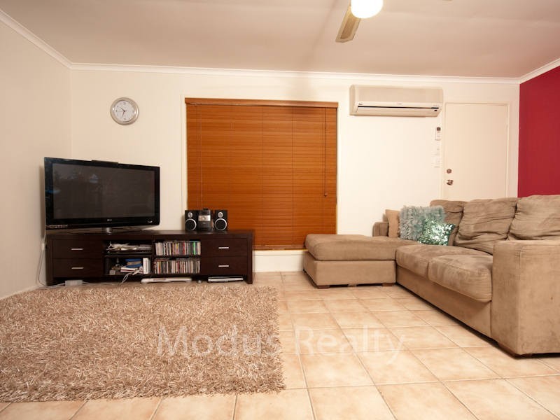 2 Stormbridge Court, Daisy Hill QLD 4127