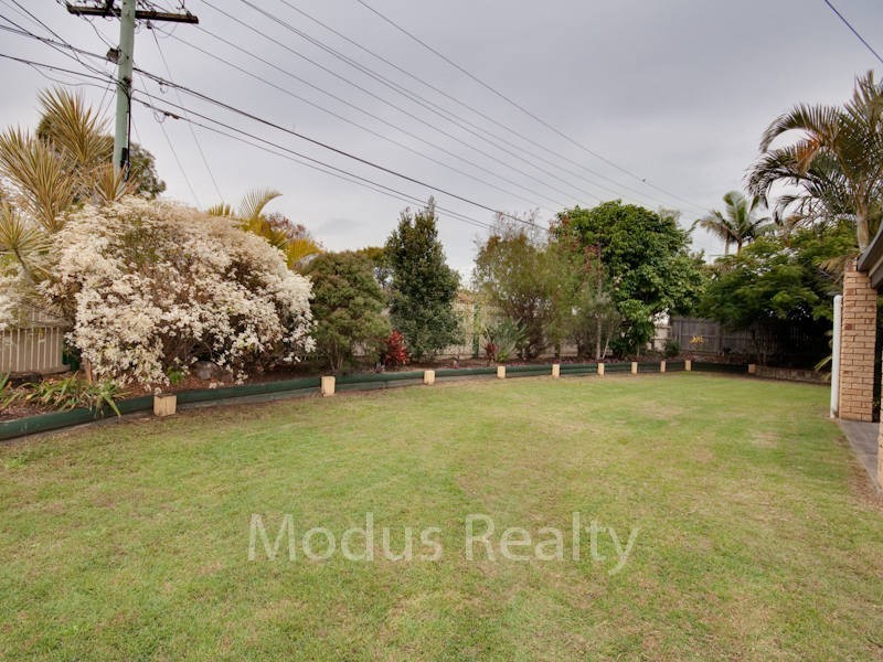 2 Stormbridge Court, Daisy Hill QLD 4127