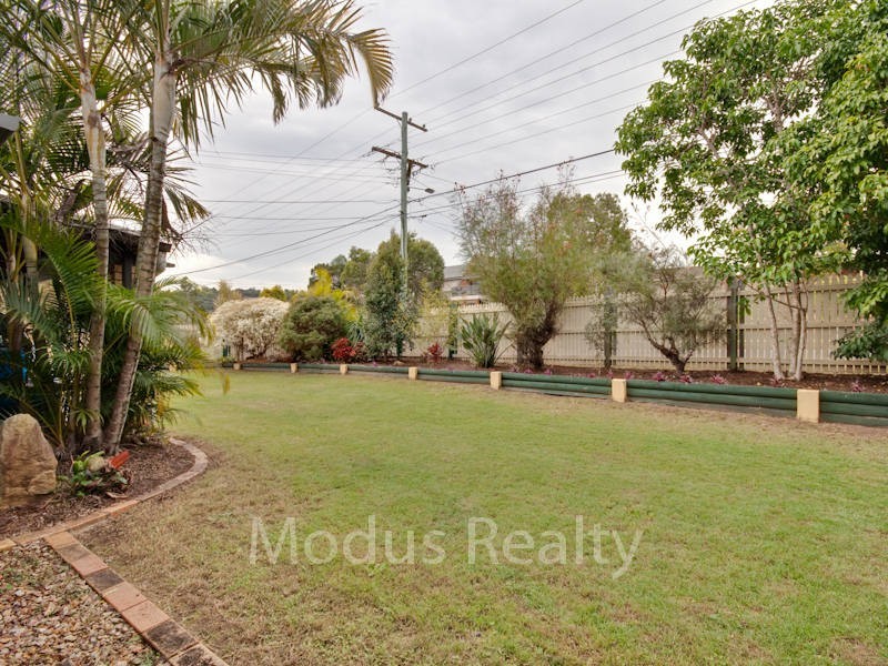 2 Stormbridge Court, Daisy Hill QLD 4127