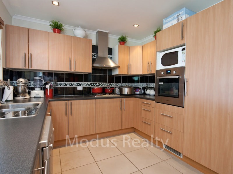 38 Brentwood Drive, Daisy Hill QLD 4127