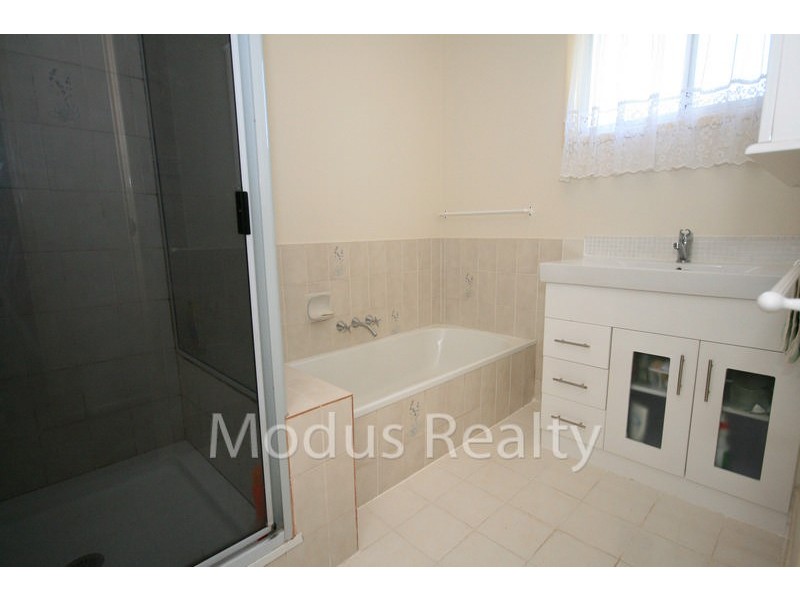 5 Burchill Street, Loganlea QLD 4131