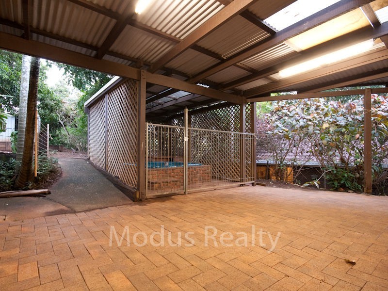 18 Eskdale Street, Holmview QLD 4207