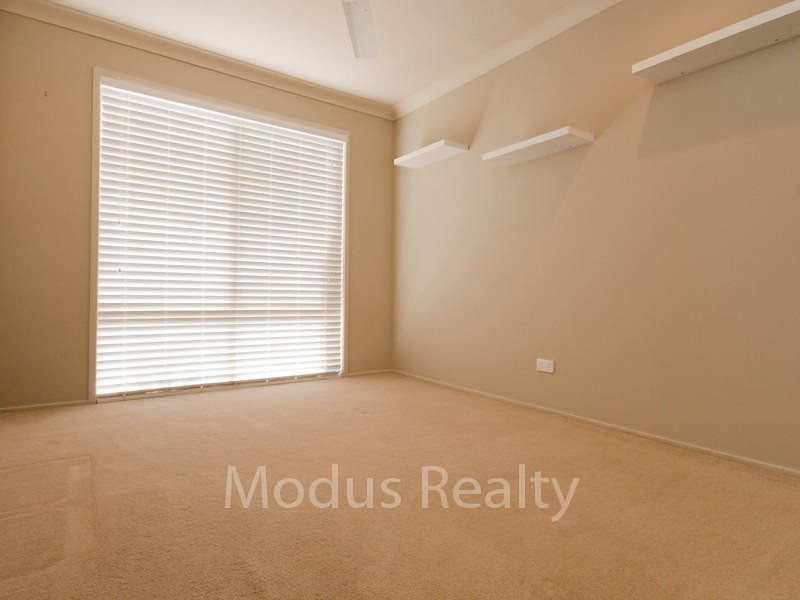 43 Mapelton Circuit, Parkinson QLD 4115