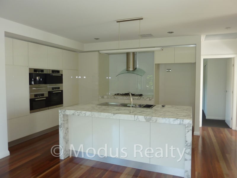 2 Dannenberg Street, Carseldine QLD 4034