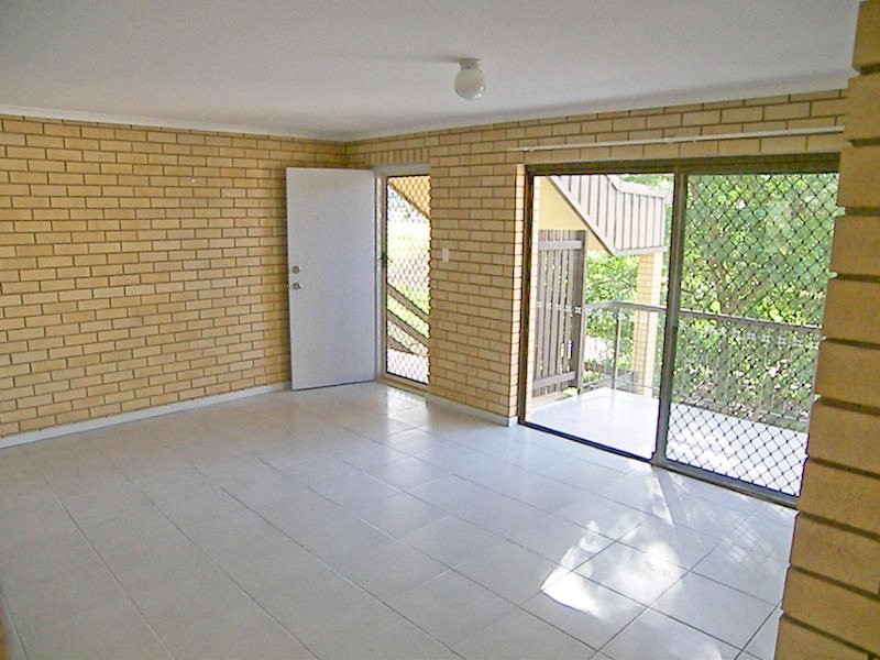 11/8 Prince Street, Woodridge QLD 4114