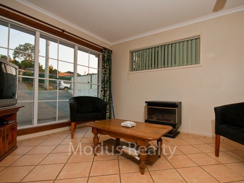 6 Belinda Crescent, Springwood QLD 4127