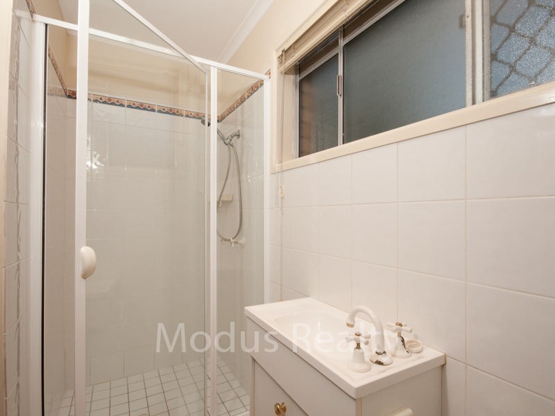 6 Belinda Crescent, Springwood QLD 4127