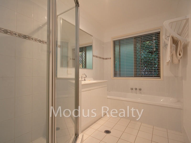 7 Evette Close, Rochedale South QLD 4123