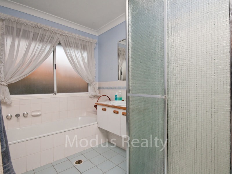 28 Jackson Road, Sunnybank Hills QLD 4109