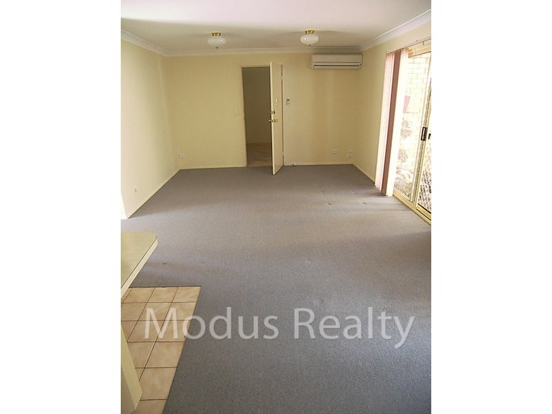 2/104 Ewing Road, Woodridge QLD 4114