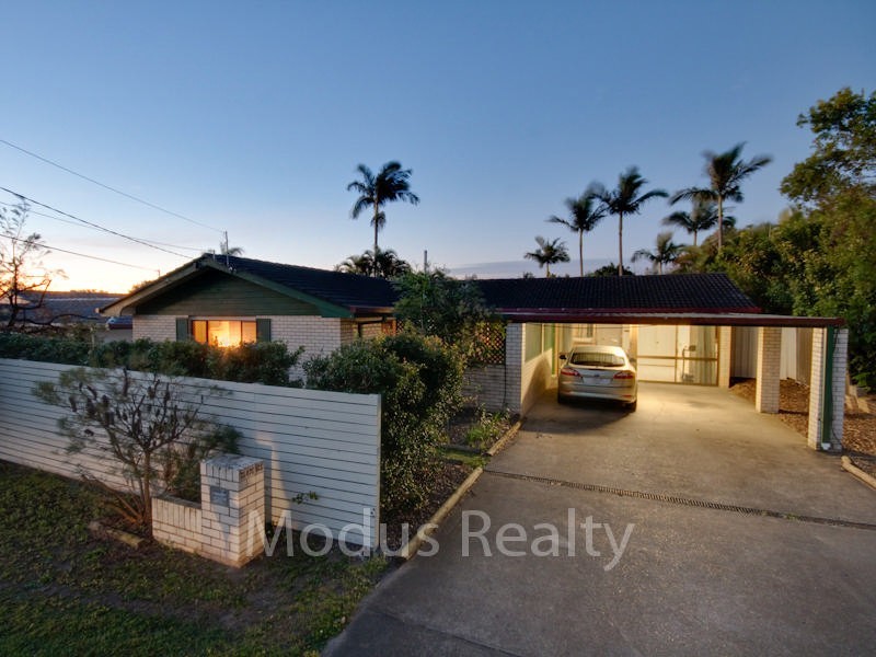 10 Wootton Crescent, Springwood QLD 4127