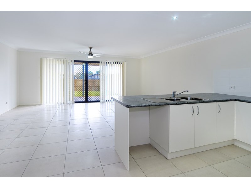 13B Robert Street, Loganlea QLD 4131