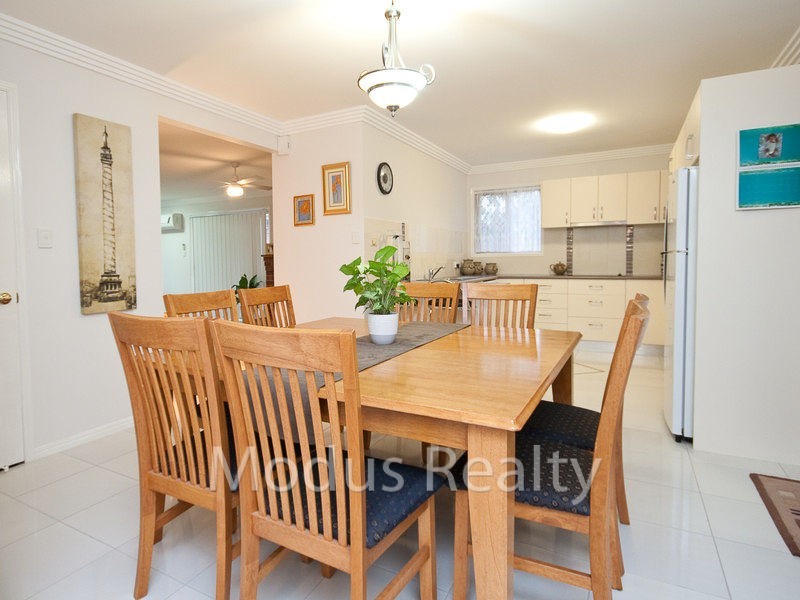 10 Gillespie Close, Edens Landing QLD 4207