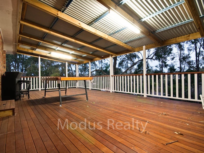 10 Gillespie Close, Edens Landing QLD 4207