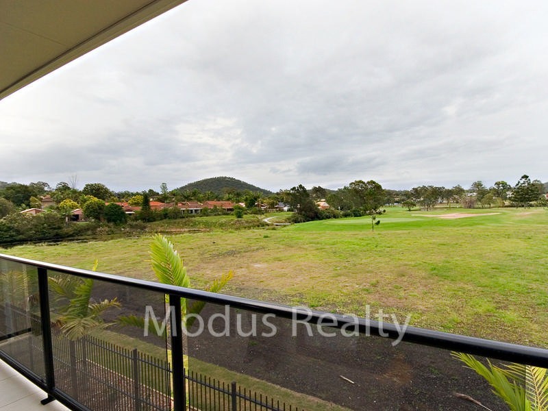 5 Lakeside Court, Windaroo QLD 4207