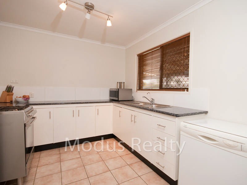 2 Stormbridge Court, Daisy Hill QLD 4127