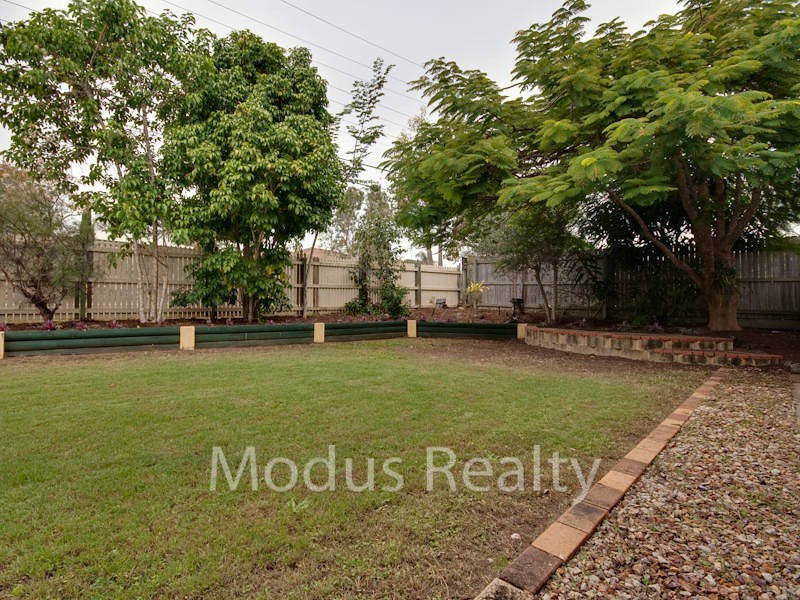 2 Stormbridge Court, Daisy Hill QLD 4127