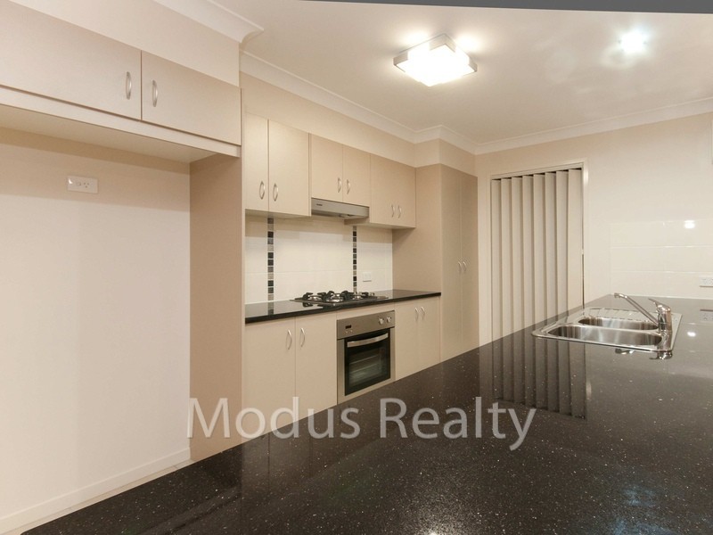 20 Kenilworth Crescent, Waterford QLD 4133