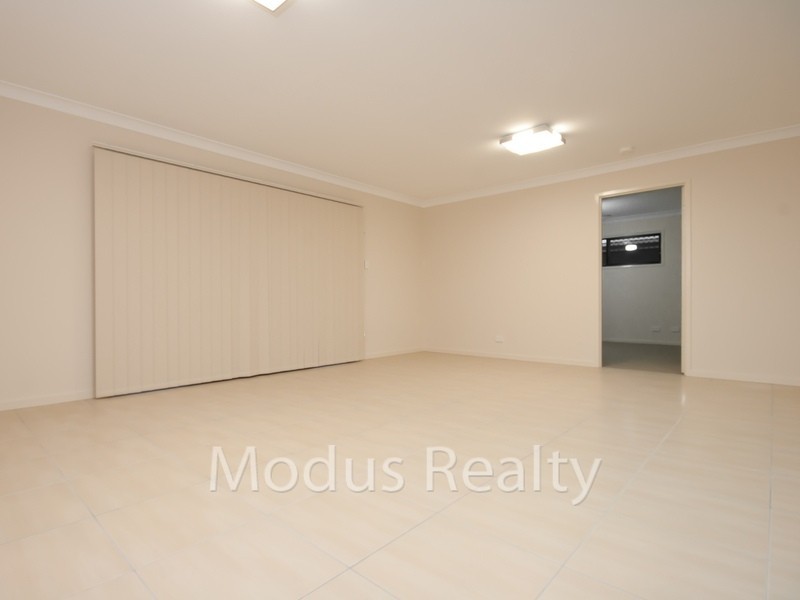 20 Kenilworth Crescent, Waterford QLD 4133