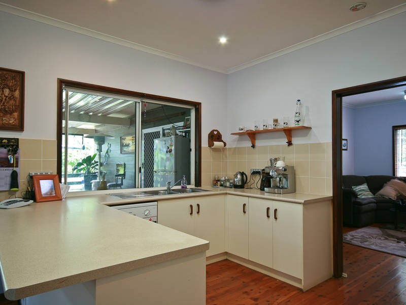 2/36 Barry Road, Tamborine QLD 4270