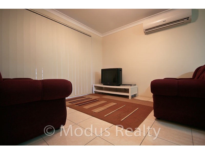 6 Benarkin Close, Waterford QLD 4133