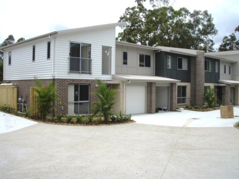 2/38 River Hills, Eagleby QLD 4207