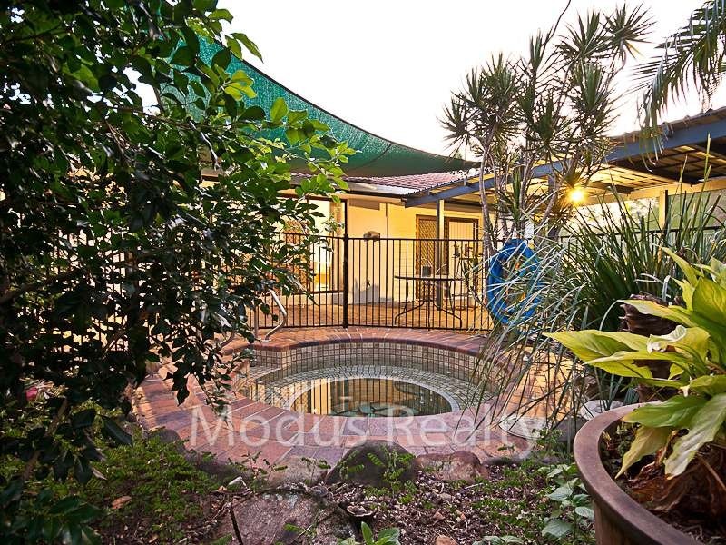 9 Bramley Court, Mount Warren Park QLD 4207