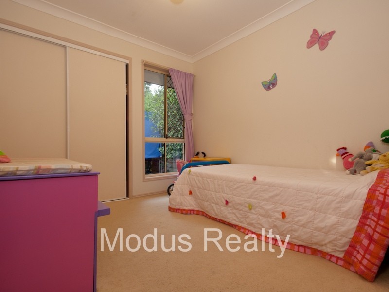 4 Sundar Crescent, Tanah Merah QLD 4128