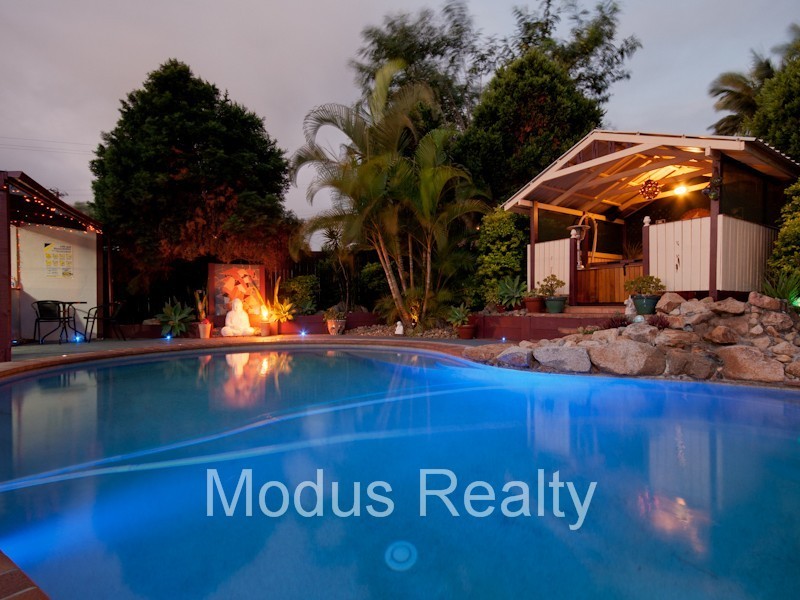 8 Vista Court, Capalaba QLD 4157