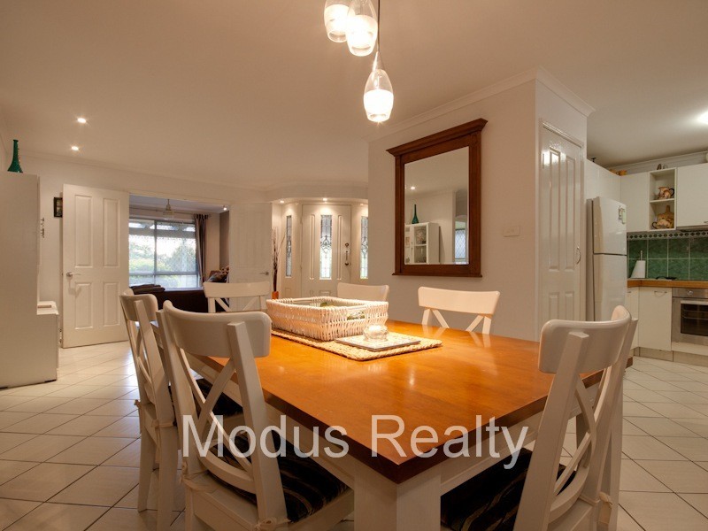 8 Vista Court, Capalaba QLD 4157