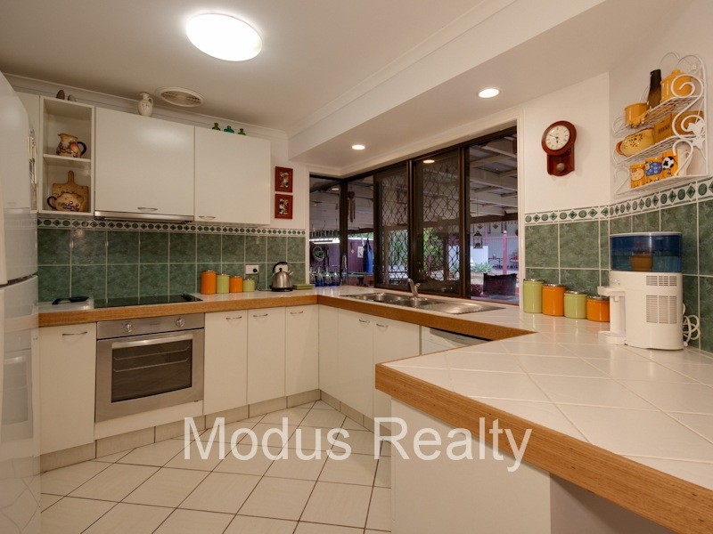 8 Vista Court, Capalaba QLD 4157