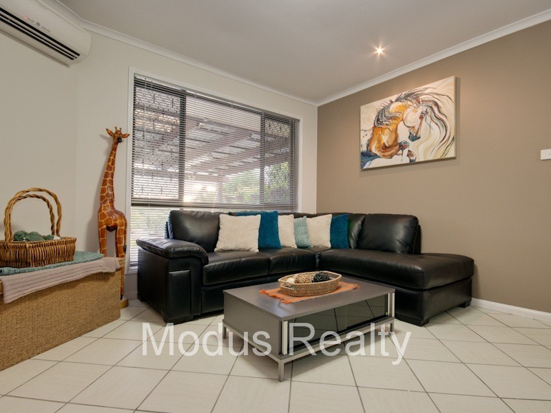 8 Vista Court, Capalaba QLD 4157