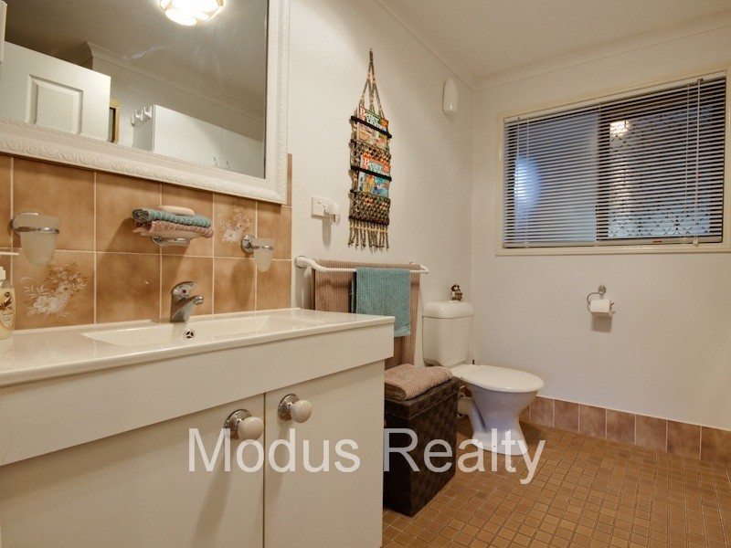 8 Vista Court, Capalaba QLD 4157