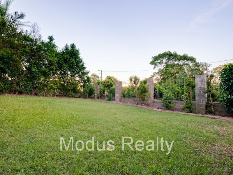 52 George Street, Kingston QLD 4114