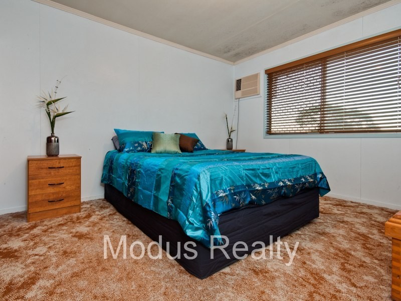 52 George Street, Kingston QLD 4114
