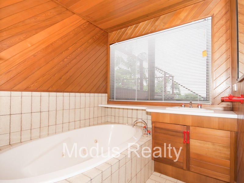 13 Elysium Rd, Rochedale South QLD 4123