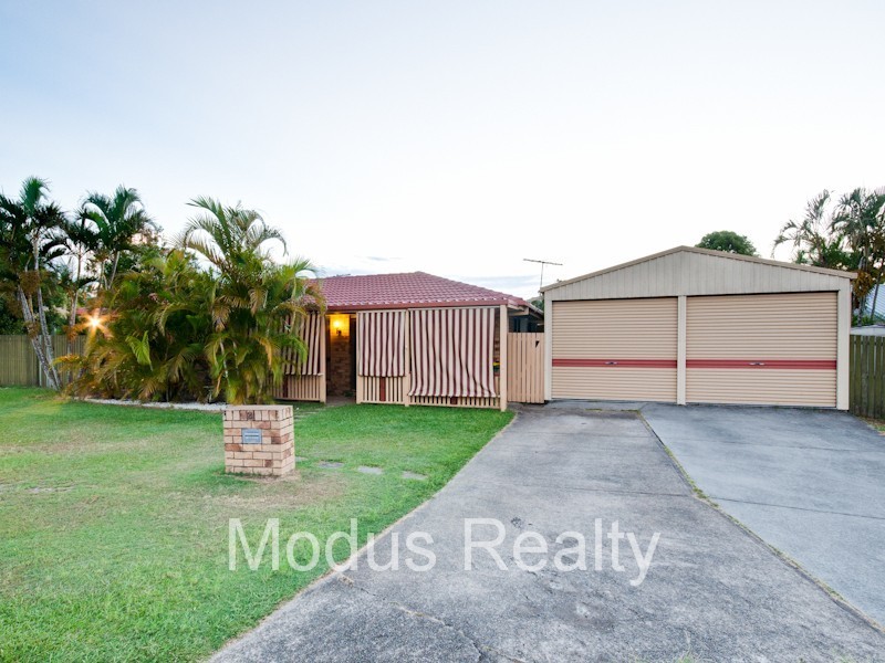 2 Iona Court, Edens Landing QLD 4207
