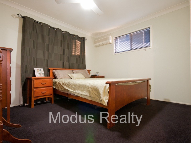 28 Finfoot Street, Rochedale South QLD 4123