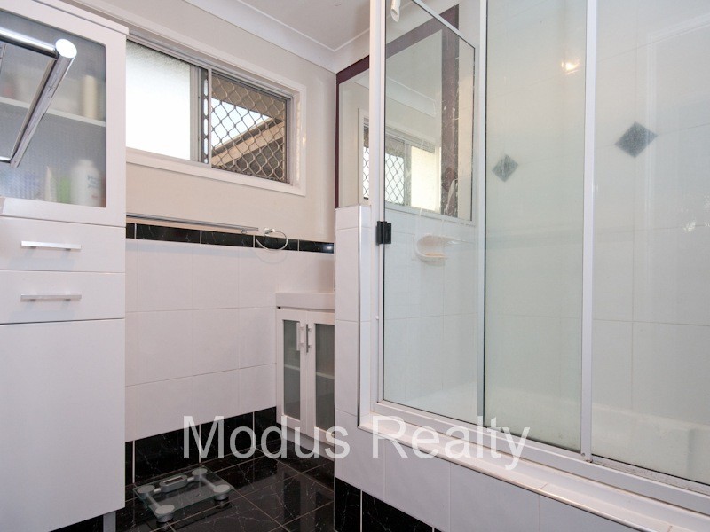 28 Finfoot Street, Rochedale South QLD 4123