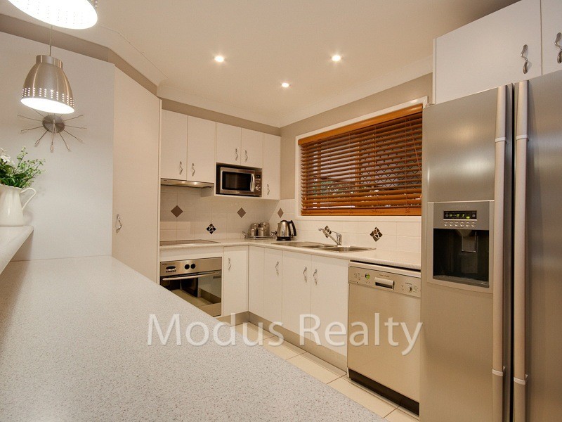 59 Brentwood Drive, Daisy Hill QLD 4127