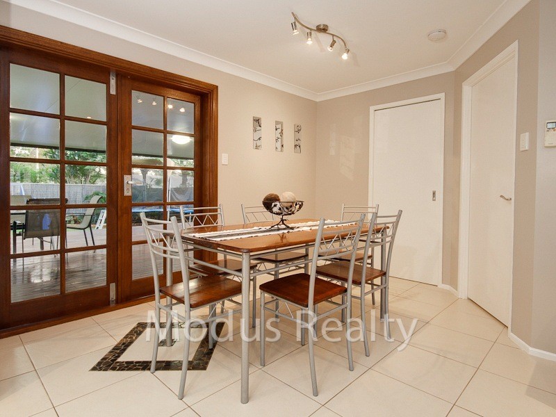 59 Brentwood Drive, Daisy Hill QLD 4127