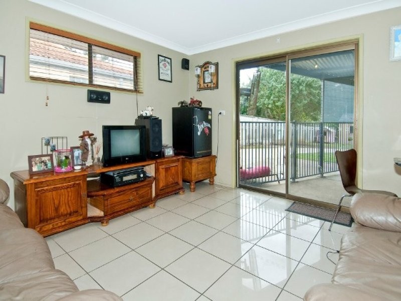 24 Bompa Road, Waterford West QLD 4133
