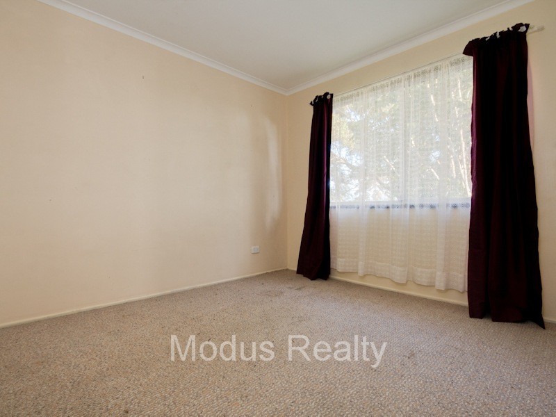 15 Karen Sreet, Woodridge QLD 4114