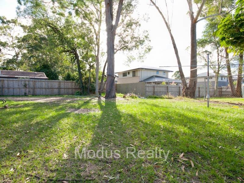 9 Canopus Court, Kingston QLD 4114
