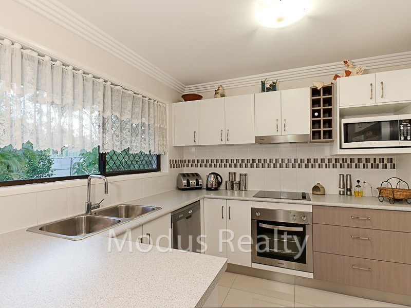 9 Bramley Street, Mount Warren Park QLD 4207