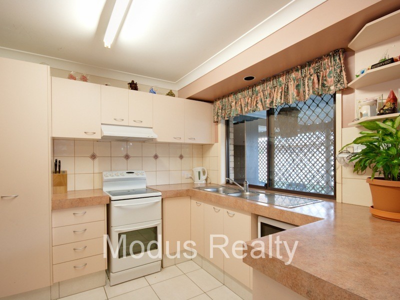 Edens Landing QLD 4207