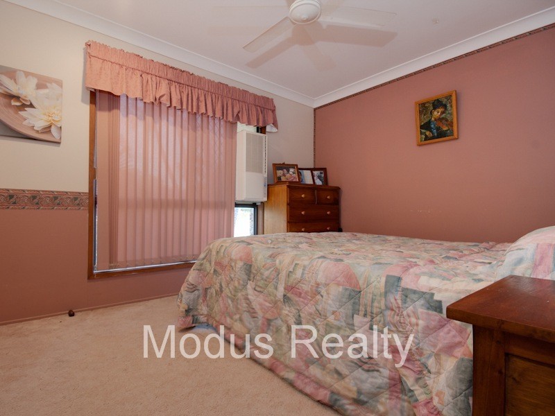 Edens Landing QLD 4207