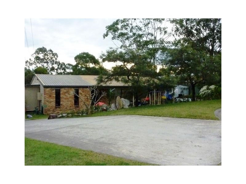 18 Darnum  Crt, Cornubia QLD 4130