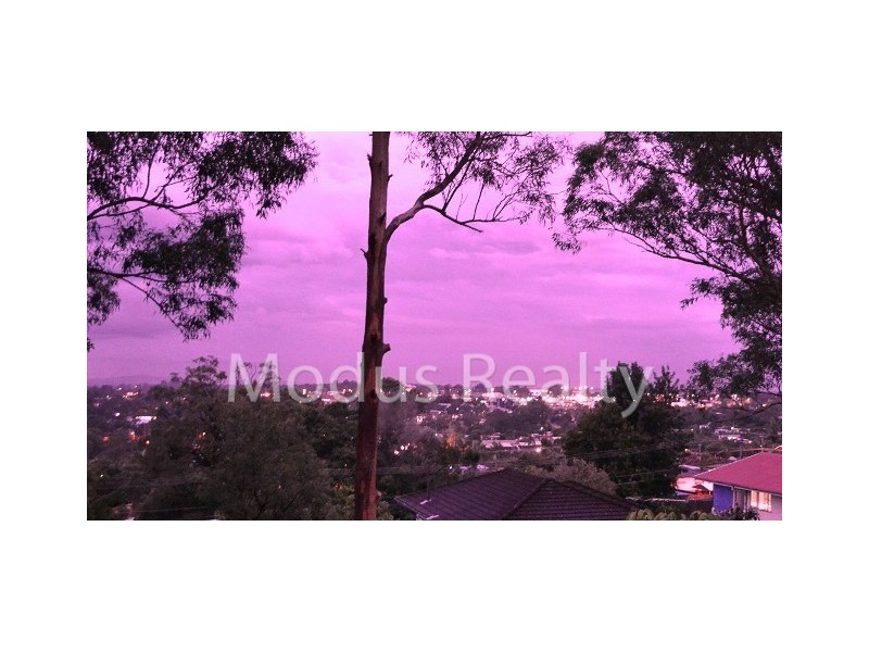 15 Karen St, Woodridge QLD 4114